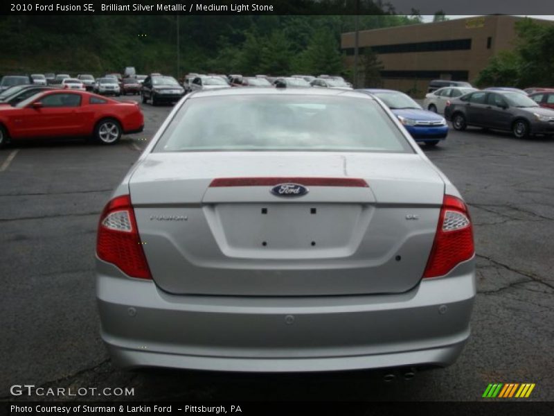 Brilliant Silver Metallic / Medium Light Stone 2010 Ford Fusion SE