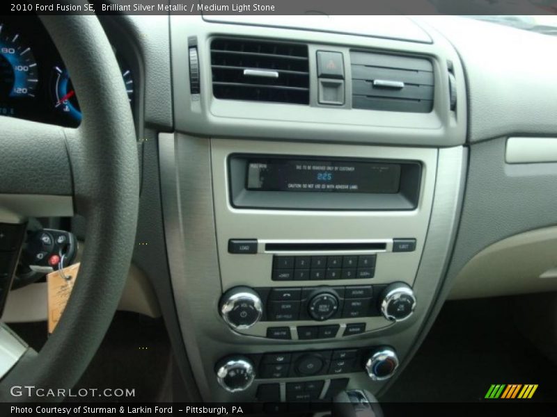 Brilliant Silver Metallic / Medium Light Stone 2010 Ford Fusion SE