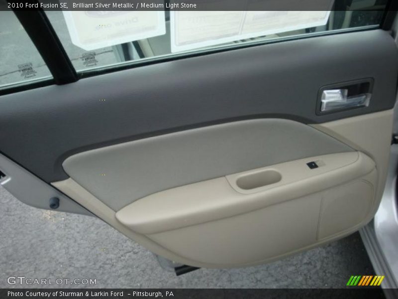 Brilliant Silver Metallic / Medium Light Stone 2010 Ford Fusion SE