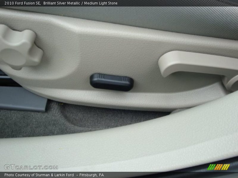 Brilliant Silver Metallic / Medium Light Stone 2010 Ford Fusion SE