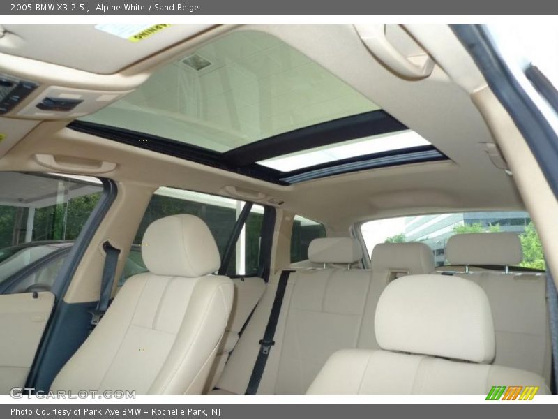 Alpine White / Sand Beige 2005 BMW X3 2.5i
