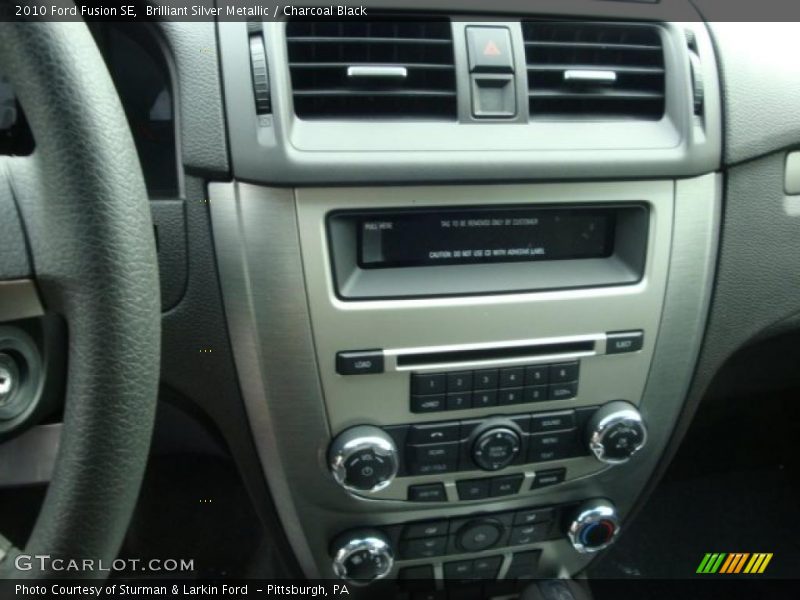 Brilliant Silver Metallic / Charcoal Black 2010 Ford Fusion SE