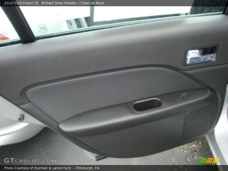 Brilliant Silver Metallic / Charcoal Black 2010 Ford Fusion SE