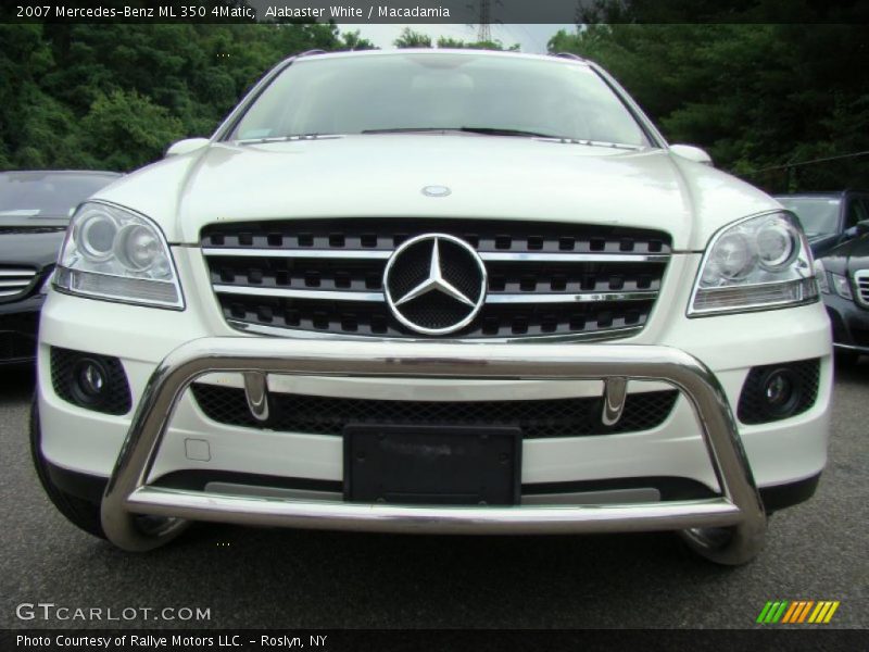 Alabaster White / Macadamia 2007 Mercedes-Benz ML 350 4Matic