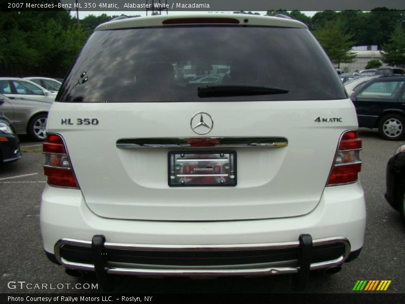 Alabaster White / Macadamia 2007 Mercedes-Benz ML 350 4Matic