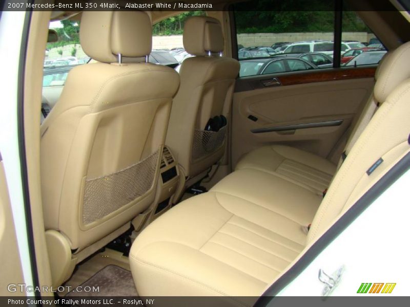 Alabaster White / Macadamia 2007 Mercedes-Benz ML 350 4Matic
