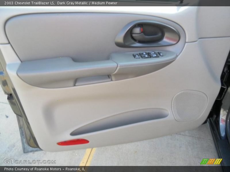 Dark Gray Metallic / Medium Pewter 2003 Chevrolet TrailBlazer LS