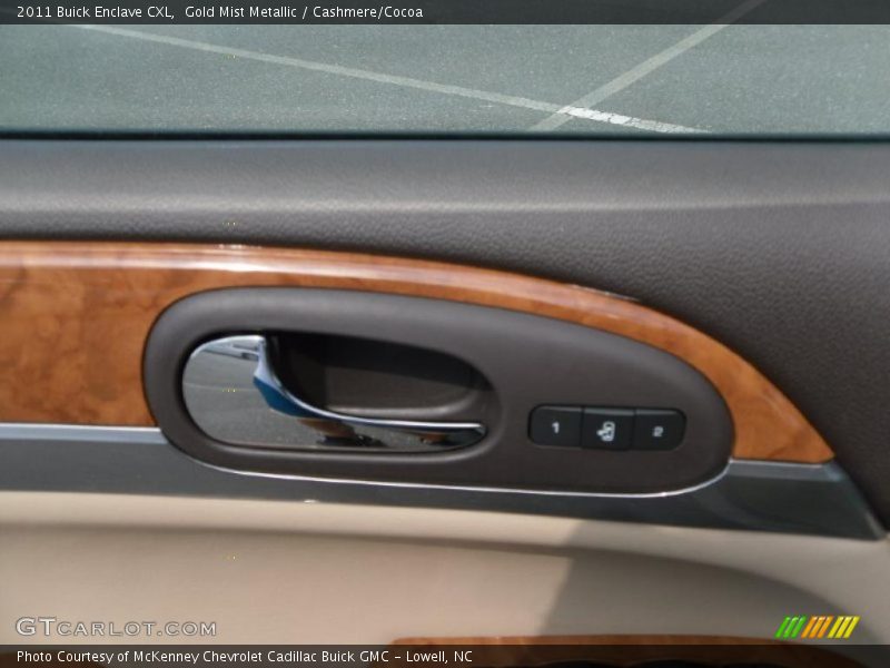 Gold Mist Metallic / Cashmere/Cocoa 2011 Buick Enclave CXL