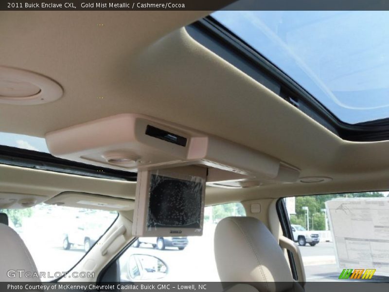 Gold Mist Metallic / Cashmere/Cocoa 2011 Buick Enclave CXL