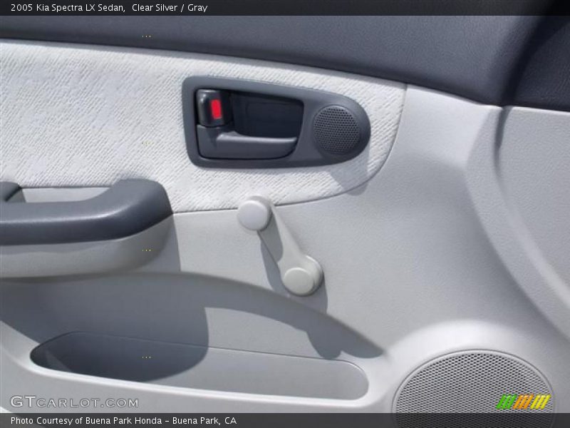 Clear Silver / Gray 2005 Kia Spectra LX Sedan