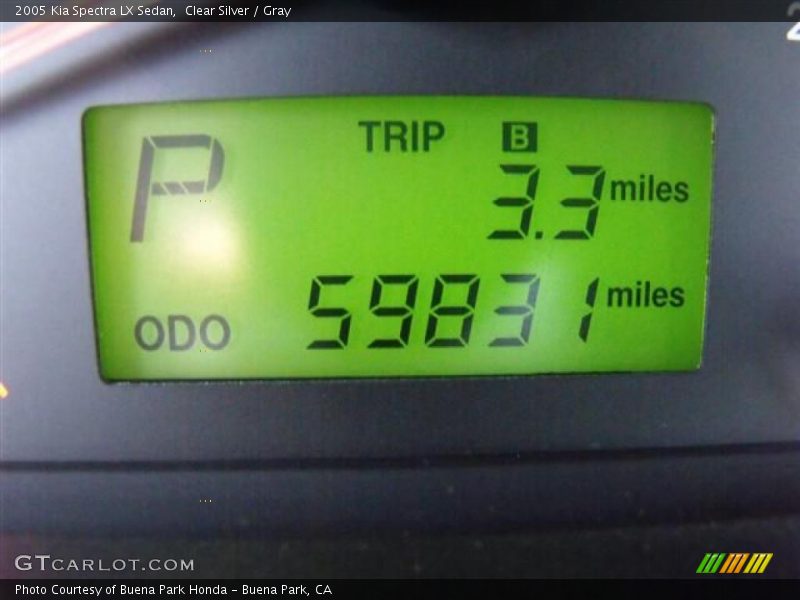 Clear Silver / Gray 2005 Kia Spectra LX Sedan
