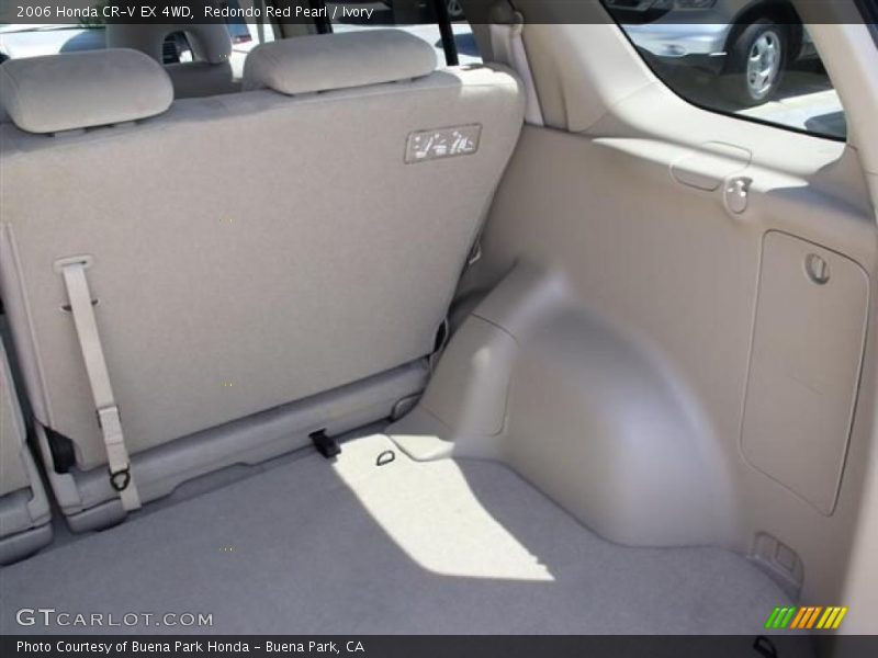 Redondo Red Pearl / Ivory 2006 Honda CR-V EX 4WD