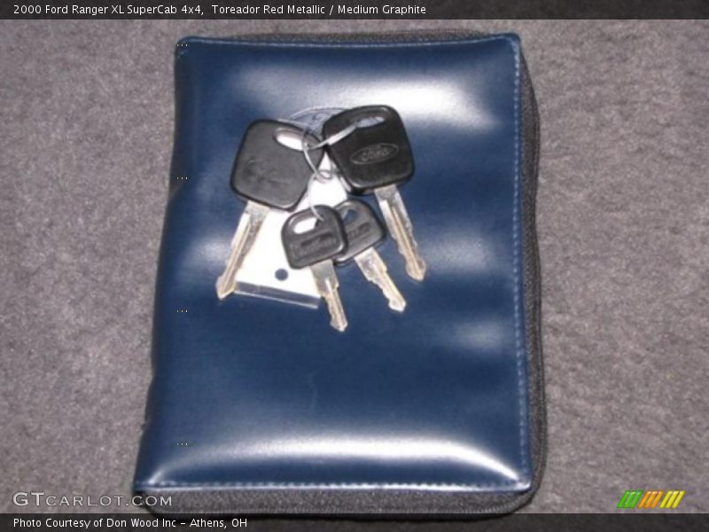 Toreador Red Metallic / Medium Graphite 2000 Ford Ranger XL SuperCab 4x4