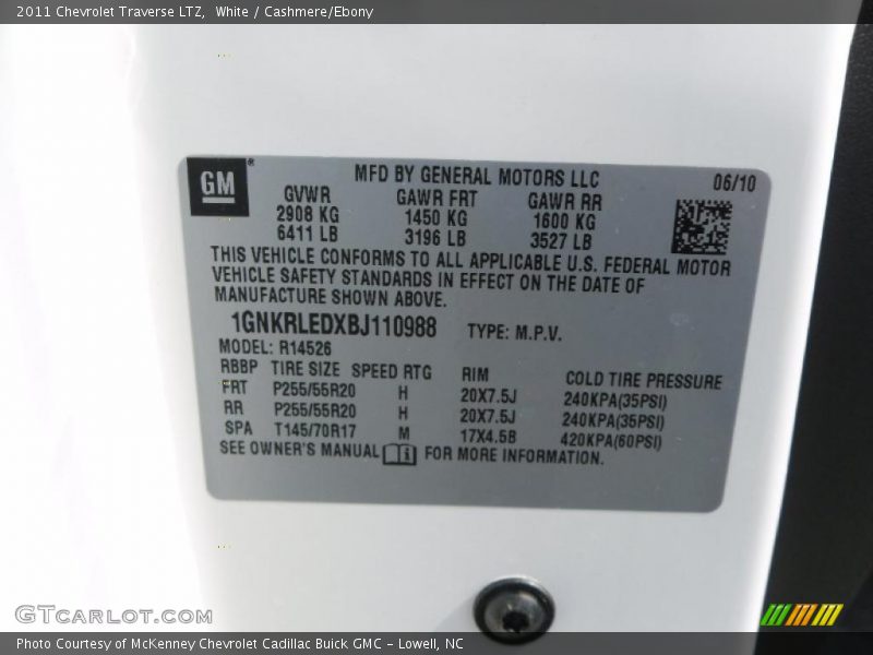 White / Cashmere/Ebony 2011 Chevrolet Traverse LTZ