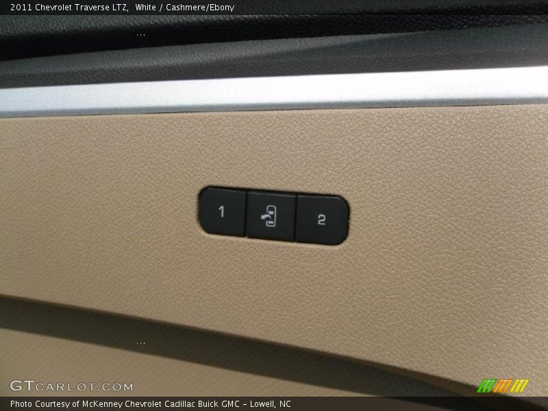 White / Cashmere/Ebony 2011 Chevrolet Traverse LTZ