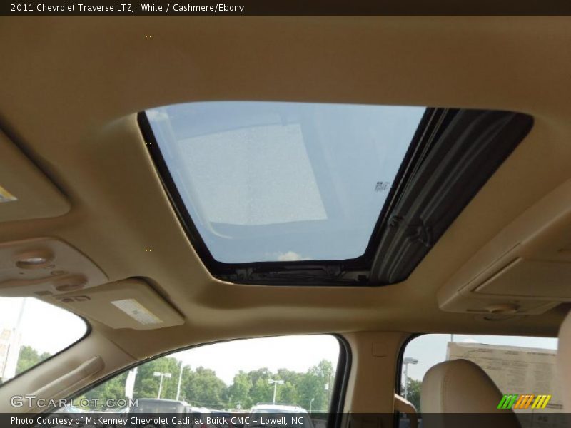 White / Cashmere/Ebony 2011 Chevrolet Traverse LTZ