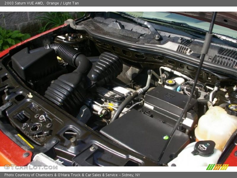 Orange / Light Tan 2003 Saturn VUE AWD