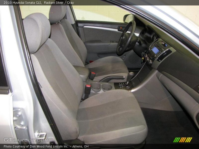 Radiant Silver / Gray 2010 Hyundai Sonata GLS