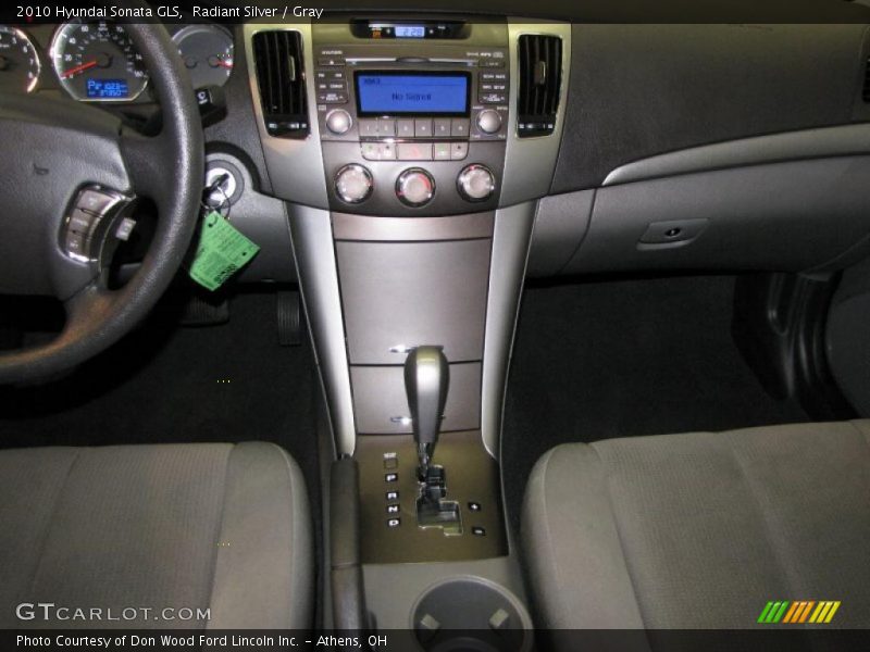 Radiant Silver / Gray 2010 Hyundai Sonata GLS