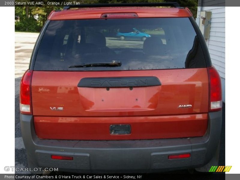 Orange / Light Tan 2003 Saturn VUE AWD