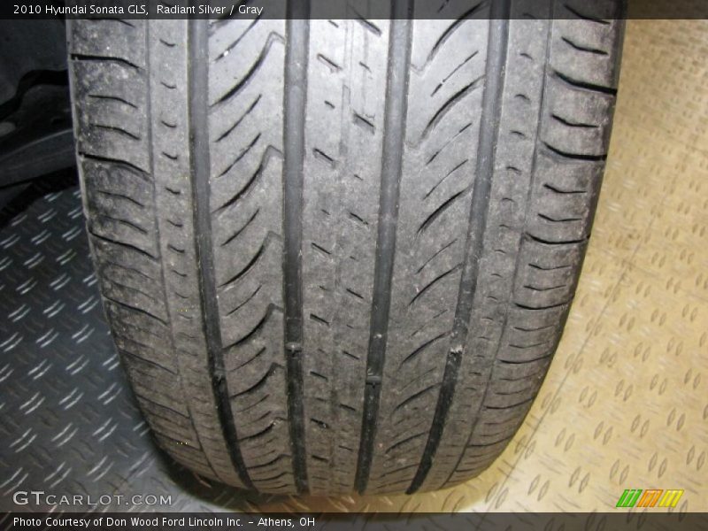 Radiant Silver / Gray 2010 Hyundai Sonata GLS