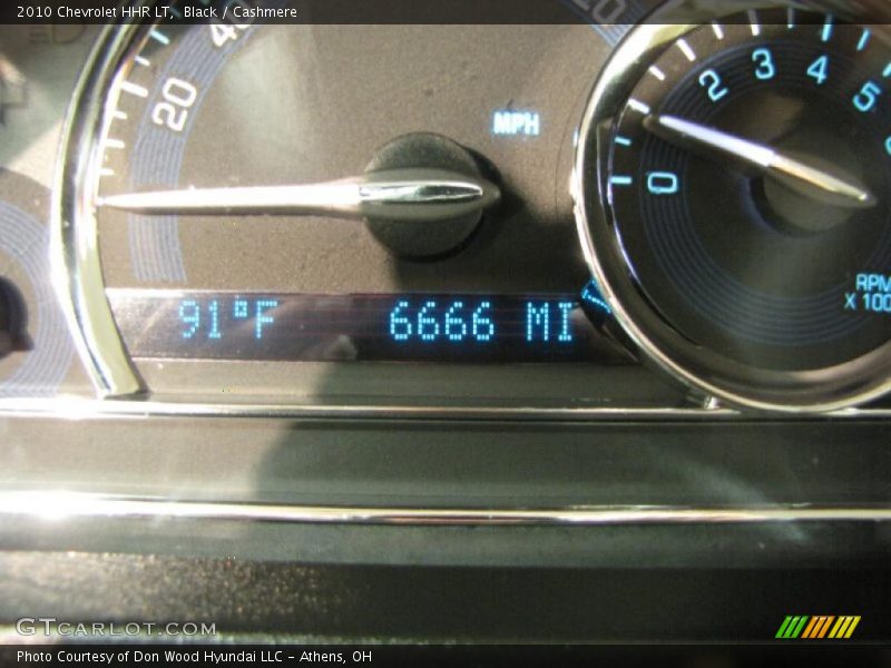 Black / Cashmere 2010 Chevrolet HHR LT
