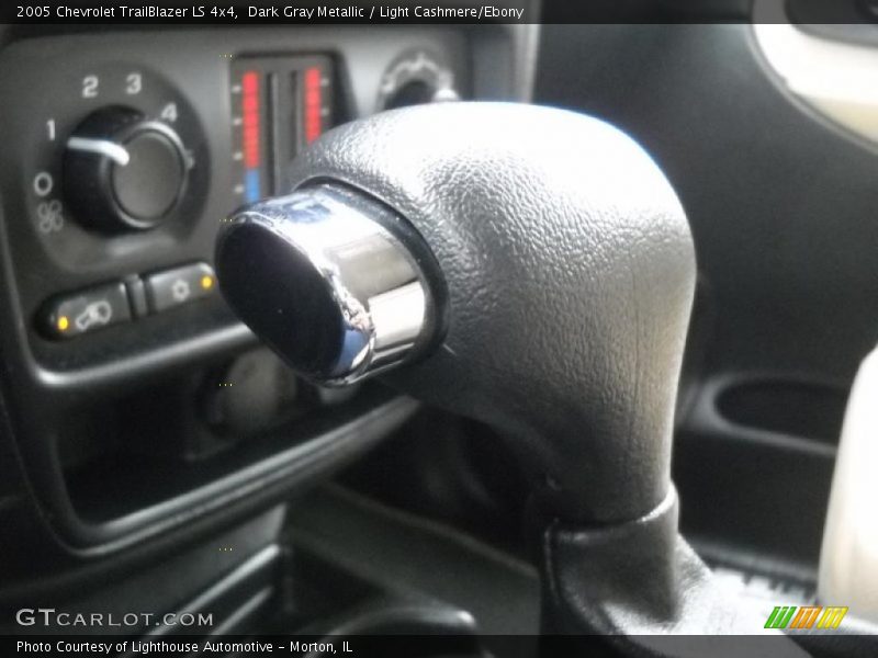 Dark Gray Metallic / Light Cashmere/Ebony 2005 Chevrolet TrailBlazer LS 4x4