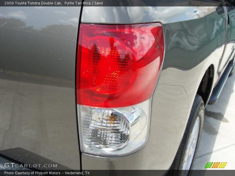 Pyrite Tan Mica / Sand 2009 Toyota Tundra Double Cab