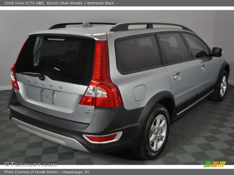 Electric Silver Metallic / Anthracite Black 2008 Volvo XC70 AWD