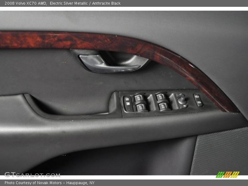 Electric Silver Metallic / Anthracite Black 2008 Volvo XC70 AWD