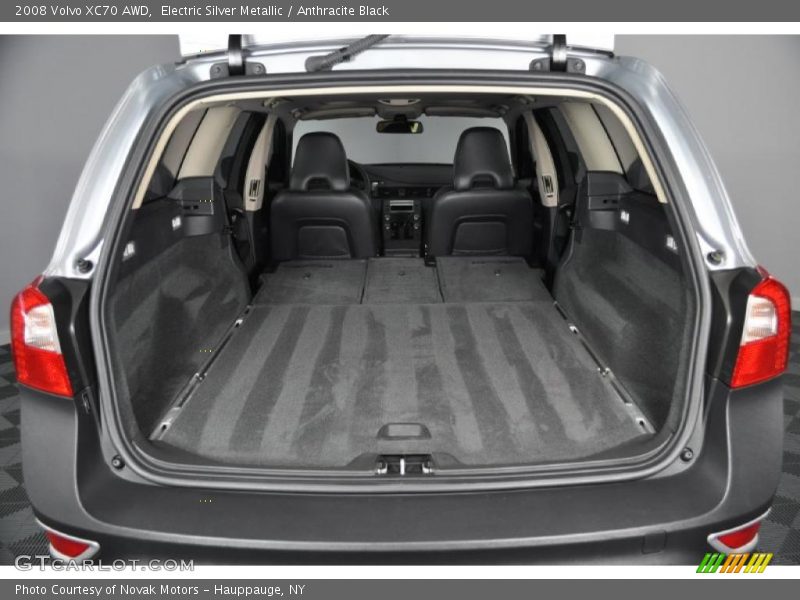 Electric Silver Metallic / Anthracite Black 2008 Volvo XC70 AWD