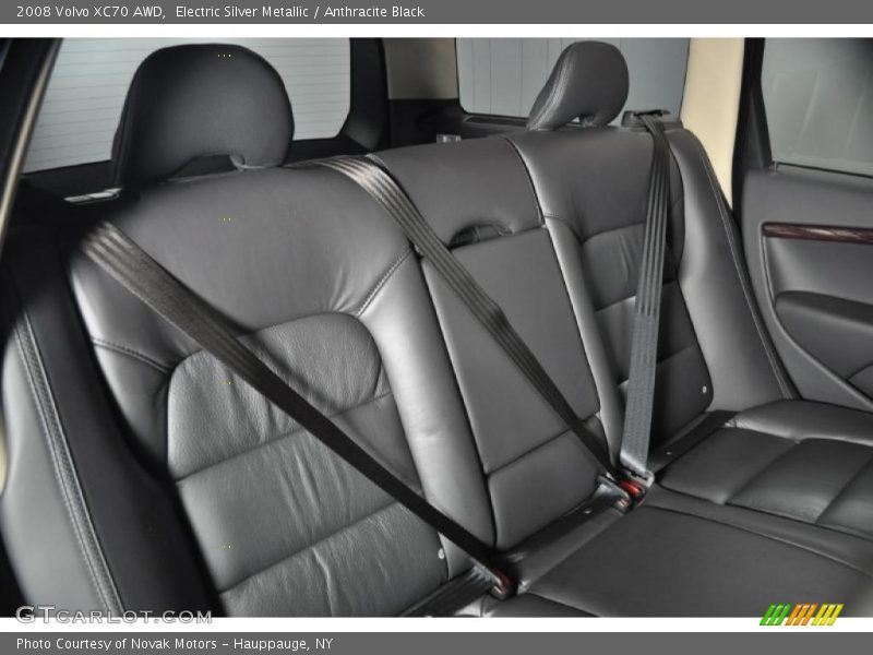 Electric Silver Metallic / Anthracite Black 2008 Volvo XC70 AWD