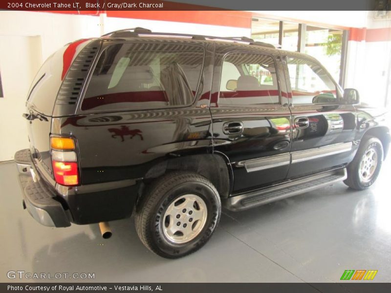 Black / Gray/Dark Charcoal 2004 Chevrolet Tahoe LT