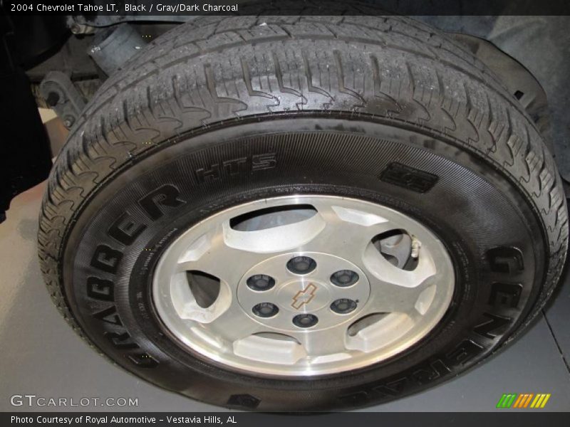 Black / Gray/Dark Charcoal 2004 Chevrolet Tahoe LT