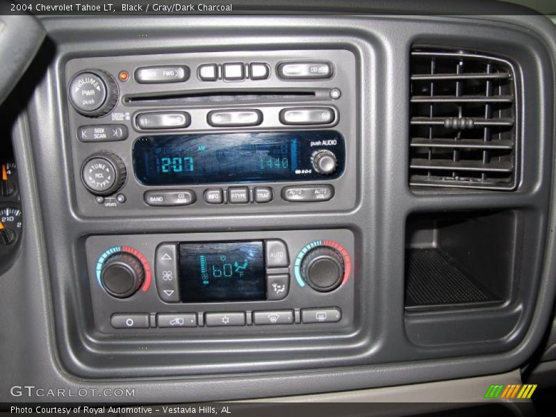 Black / Gray/Dark Charcoal 2004 Chevrolet Tahoe LT