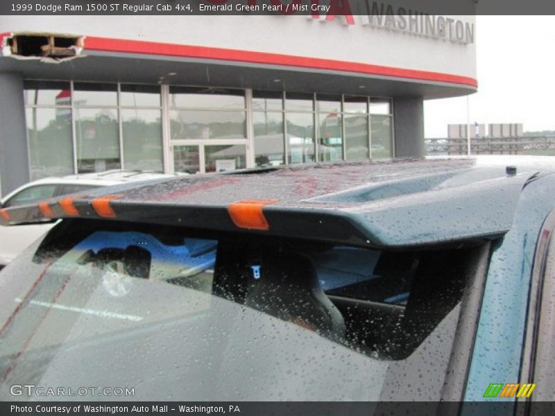 Emerald Green Pearl / Mist Gray 1999 Dodge Ram 1500 ST Regular Cab 4x4