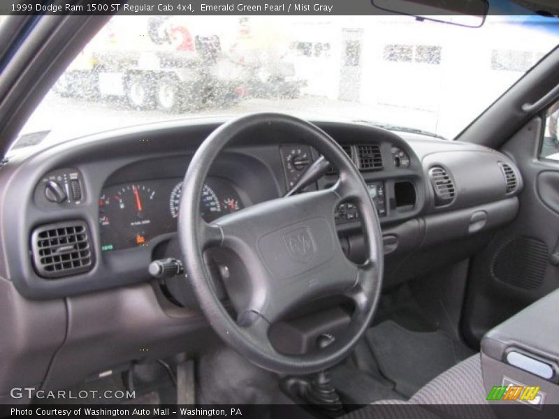 Emerald Green Pearl / Mist Gray 1999 Dodge Ram 1500 ST Regular Cab 4x4