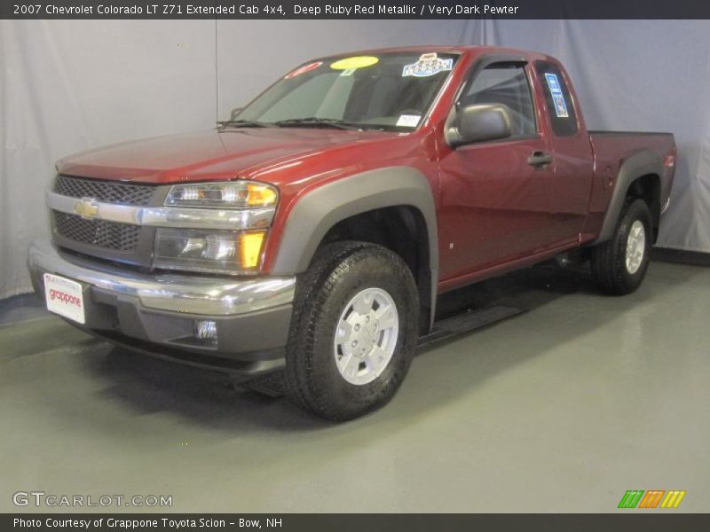 Deep Ruby Red Metallic / Very Dark Pewter 2007 Chevrolet Colorado LT Z71 Extended Cab 4x4