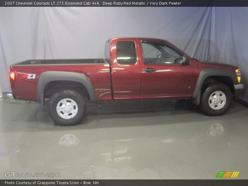 Deep Ruby Red Metallic / Very Dark Pewter 2007 Chevrolet Colorado LT Z71 Extended Cab 4x4