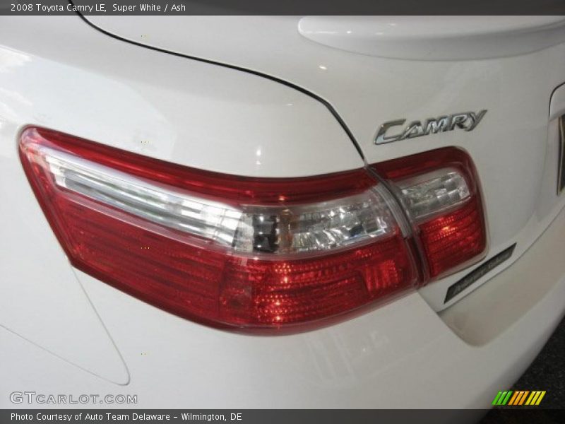Super White / Ash 2008 Toyota Camry LE