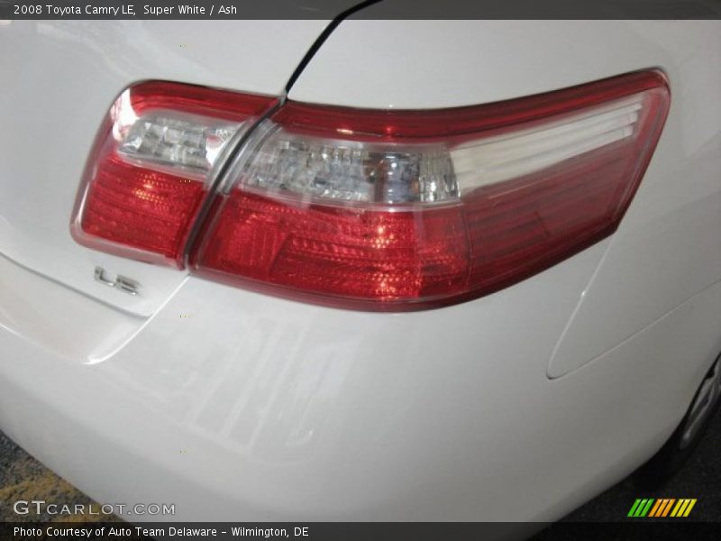 Super White / Ash 2008 Toyota Camry LE