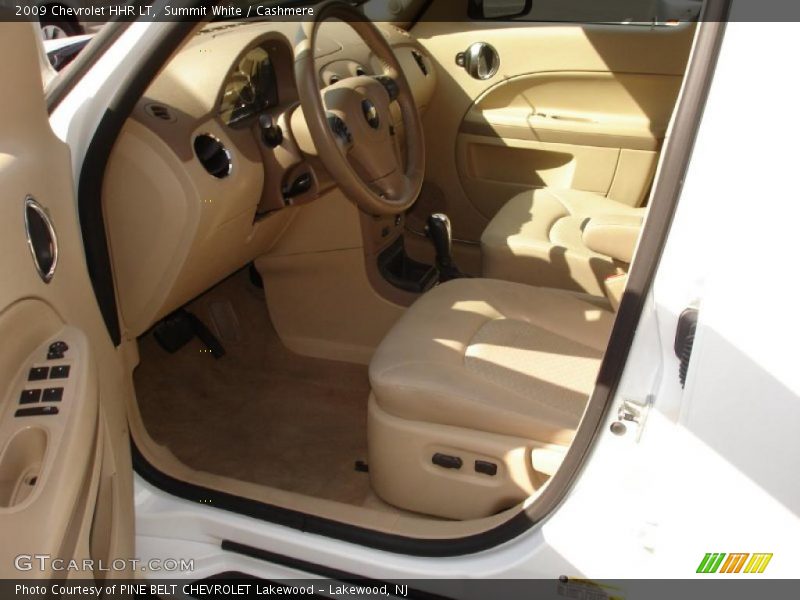 Summit White / Cashmere 2009 Chevrolet HHR LT