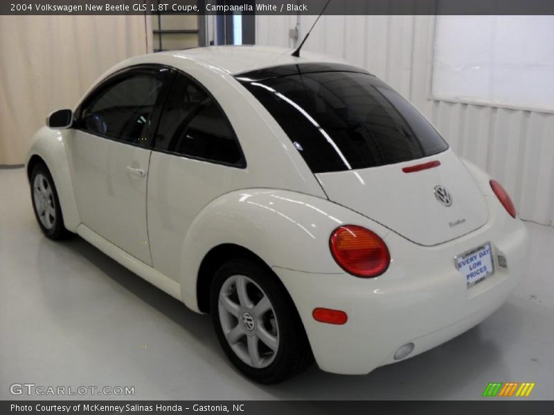 Campanella White / Black 2004 Volkswagen New Beetle GLS 1.8T Coupe