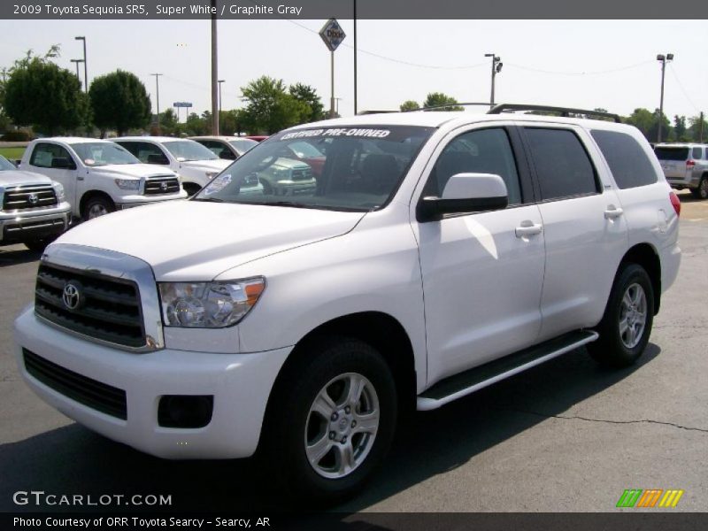 Super White / Graphite Gray 2009 Toyota Sequoia SR5