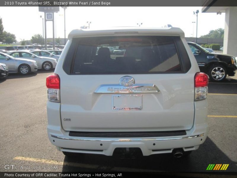 Blizzard White Pearl / Sand Beige 2010 Toyota 4Runner SR5