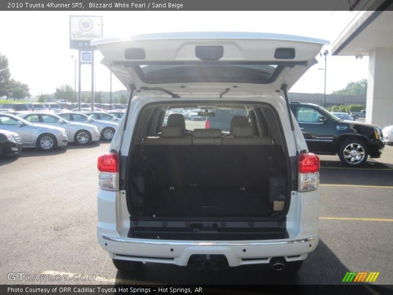 Blizzard White Pearl / Sand Beige 2010 Toyota 4Runner SR5