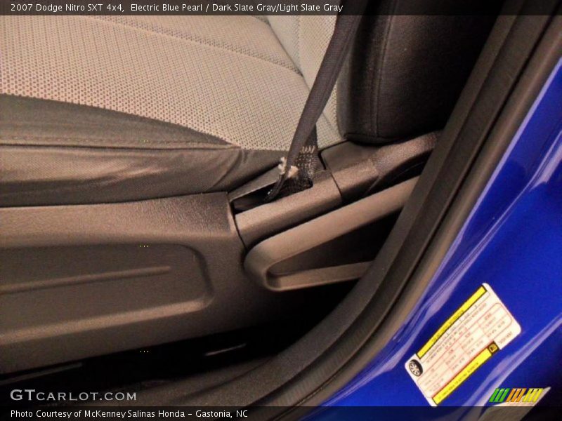 Electric Blue Pearl / Dark Slate Gray/Light Slate Gray 2007 Dodge Nitro SXT 4x4