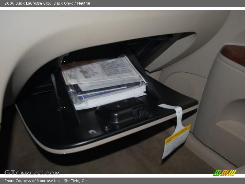 Black Onyx / Neutral 2006 Buick LaCrosse CXS