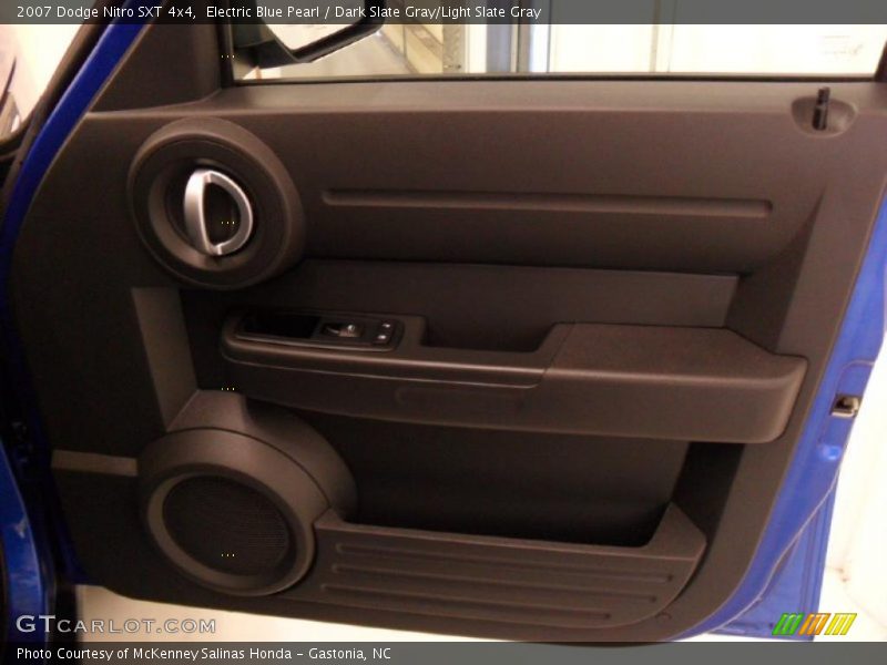 Electric Blue Pearl / Dark Slate Gray/Light Slate Gray 2007 Dodge Nitro SXT 4x4