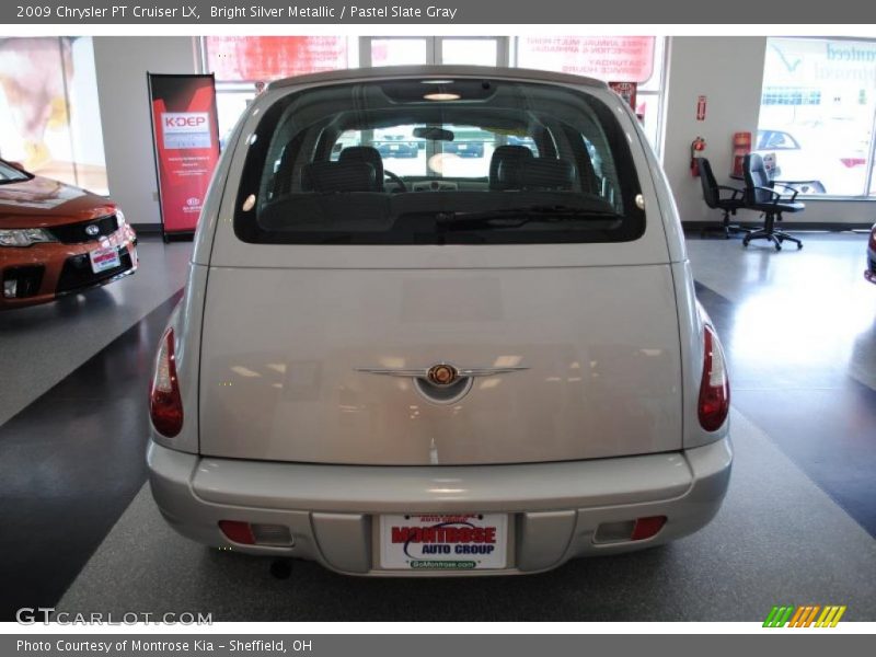 Bright Silver Metallic / Pastel Slate Gray 2009 Chrysler PT Cruiser LX